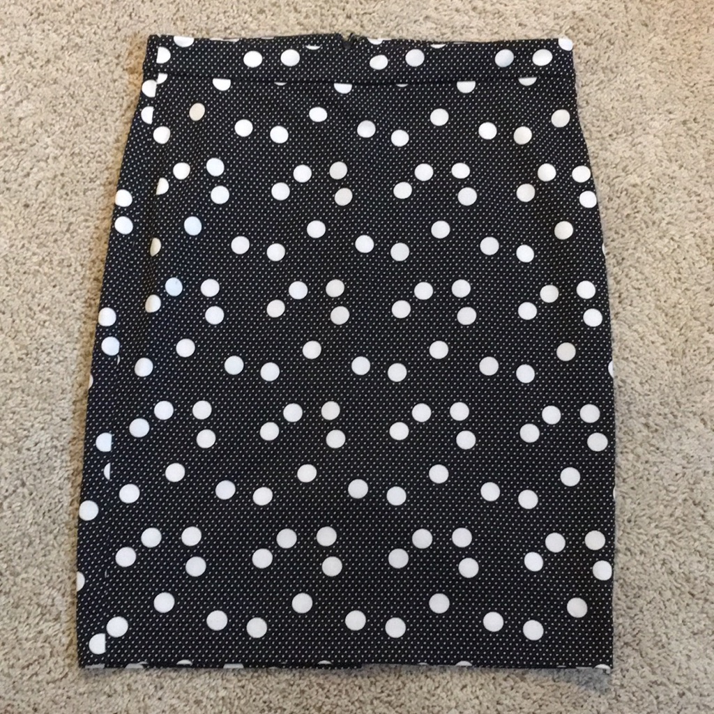 Black And White Dot Pencil Skirt
